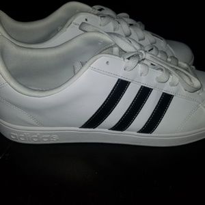 Men's Adidas Size 12